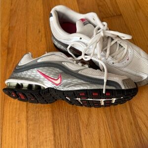 Nike Reax Run 5 women’s 7